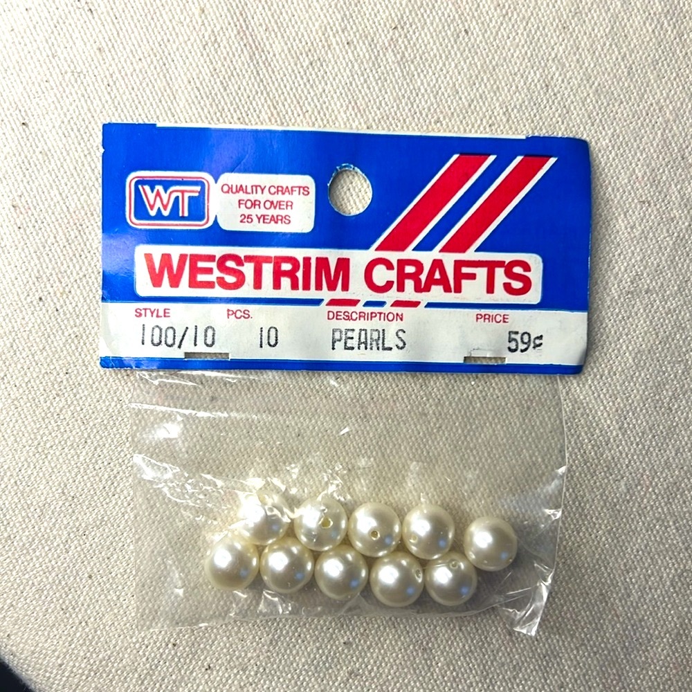 Craft House Sew On lot 5 pkgs- 8mm Round Pearls and Westrim Crafts 3 pkgs 100/10 - Picture 4 of 7